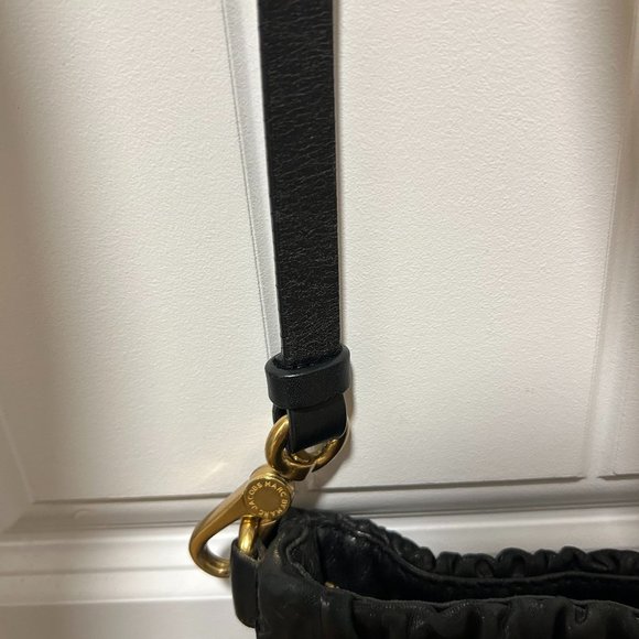 Marc by Marc Jacobs Dreamy Letter Embossed Crossbody Bag - Black leather - Picture 7 of 16